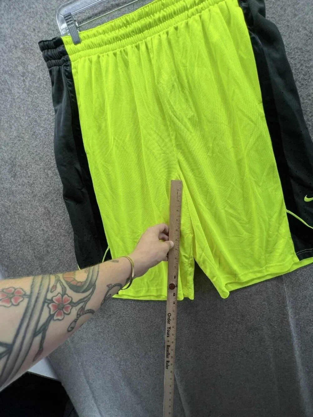 Nike Dri Fit Shorts Mens 2XL Yellow Black Basketball Mesh Colorblock 11 Inseam